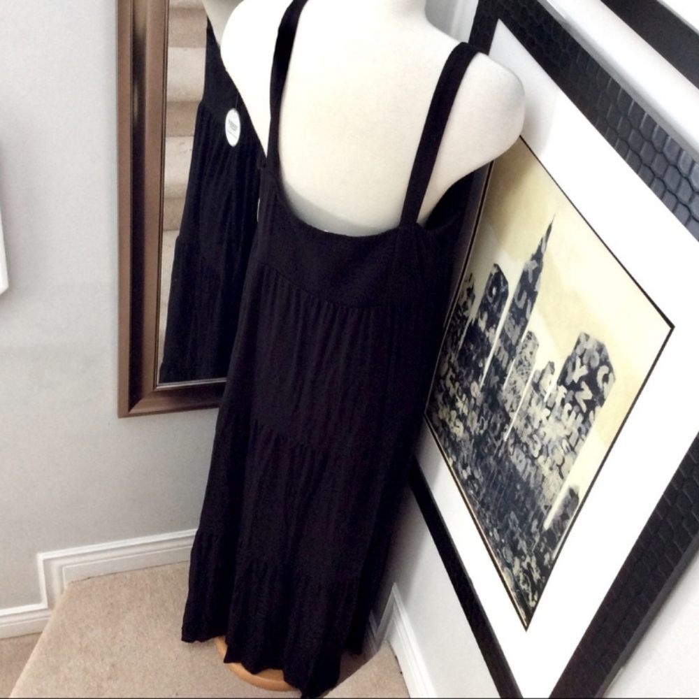 Black Layered Ruffle Dress - Picture 13 of 13